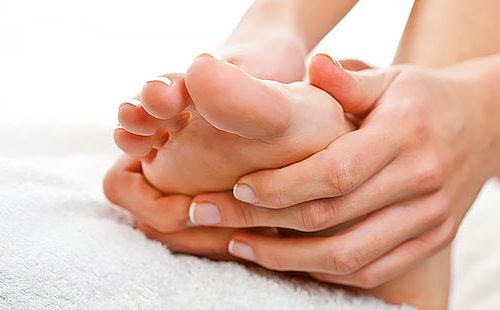 Gut Hastalığı Nedir ? Gut hastalığı da romatolojinin ilgilendiği bir hastalık mıdır? Gut Hastalığı Nedir ? Gut hastalığı da romatolojinin ilgilendiği bir hastalık mıdır?